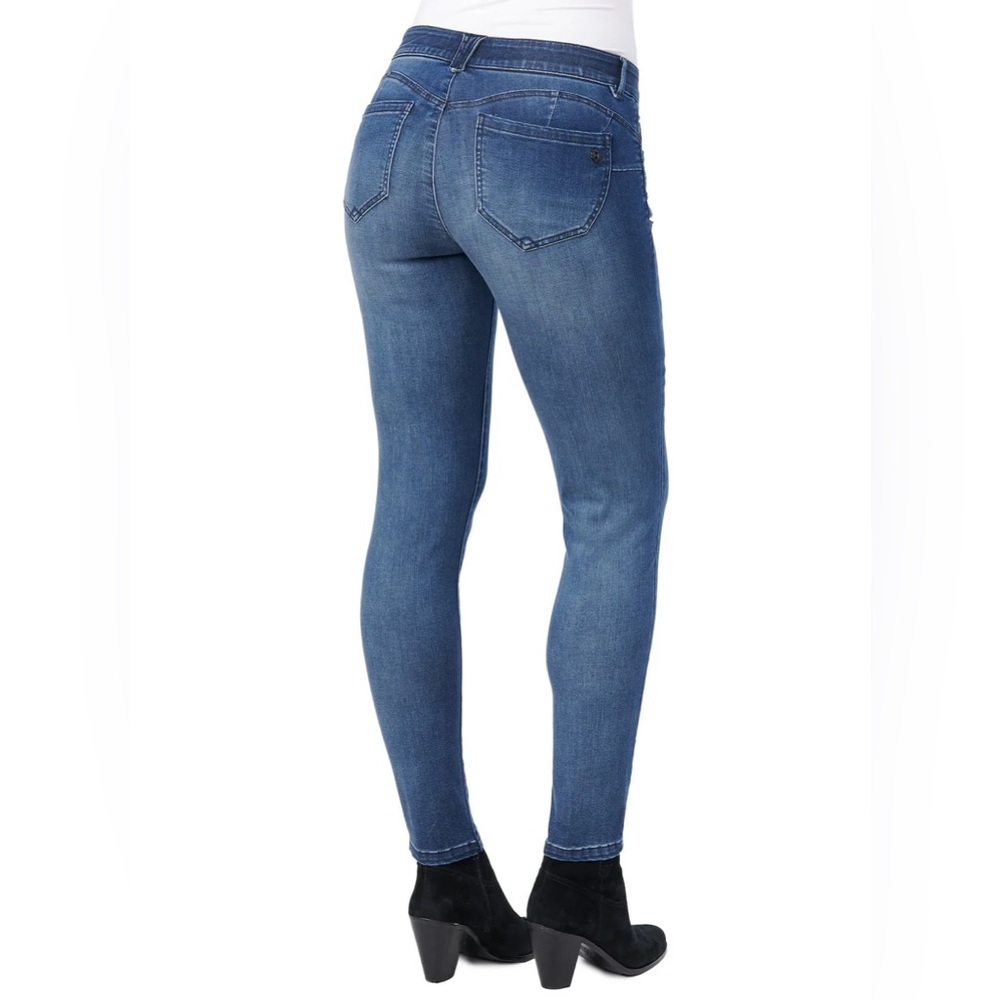 Democracy Luxe "Ab" Solution Booty Lift Jegging Distressed Denim Jeans Women’s 6 - Picture 2 of 16